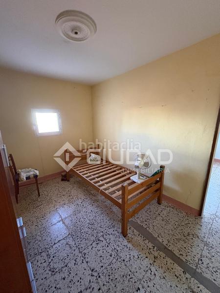 Foto 2eb850cb-e6f1-4235-903a-78a986d985b3. Casa  de esquina a reformar en muro alto, barrio alto en Sanlúcar de Barrameda