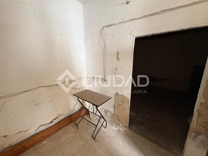 Foto ec70b86a-d56c-4d09-b9b8-26d90762a39a. Casa  de esquina a reformar en muro alto, barrio alto en Sanlúcar de Barrameda