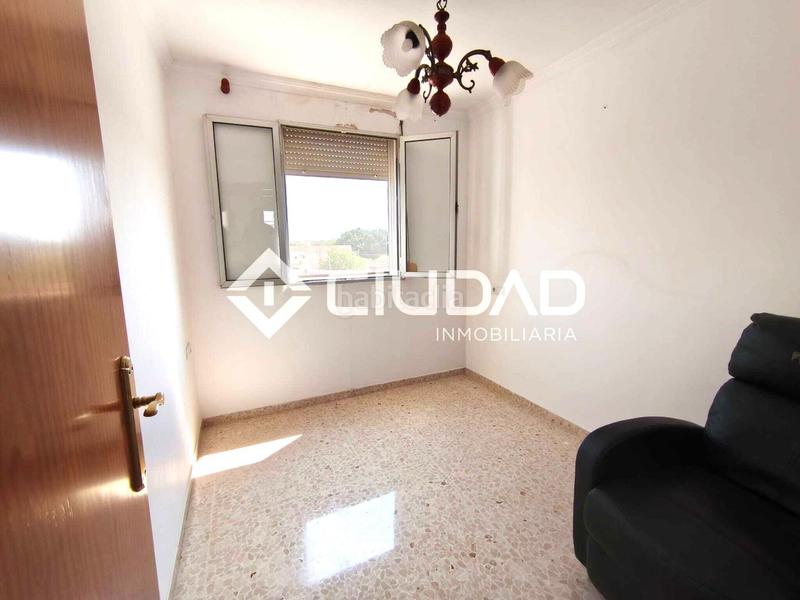 Foto 6809038c-a135-44c7-91c2-8817722ed0de. Piso  en bda. los ángeles en Ctra Jerez-Ctra del Puerto Sanlúcar de Barrameda