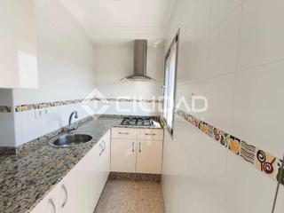 Appartamento in Ctra Jerez-Ctra del Puerto. Piso en bda. los ángeles