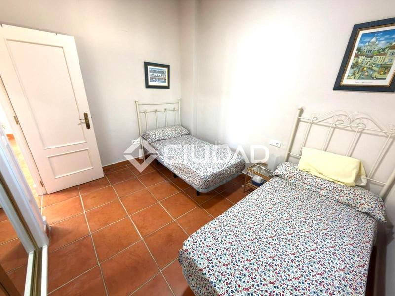 Foto a0eefa64-4857-42f1-a01b-49bd147545b4. Xalet amb aparcament piscina a Martín Miguel Sanlúcar de Barrameda