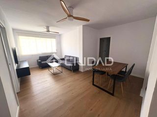 Appartamento in Centro-Calzada-Cabo Noval. Piso reformado en centroplaya