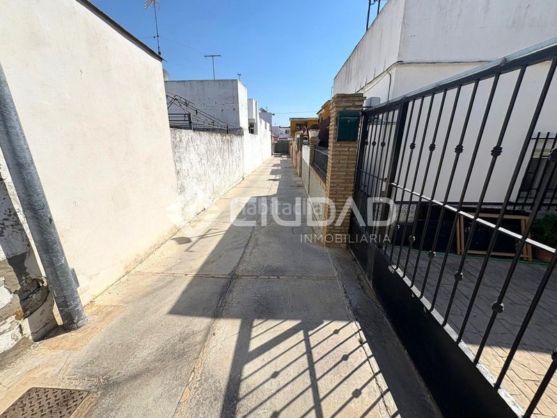 Foto 156fa9ad-45ae-418f-aa04-230e20277dce. Casa  de planta baja con patio en monteolivete en Sanlúcar de Barrameda