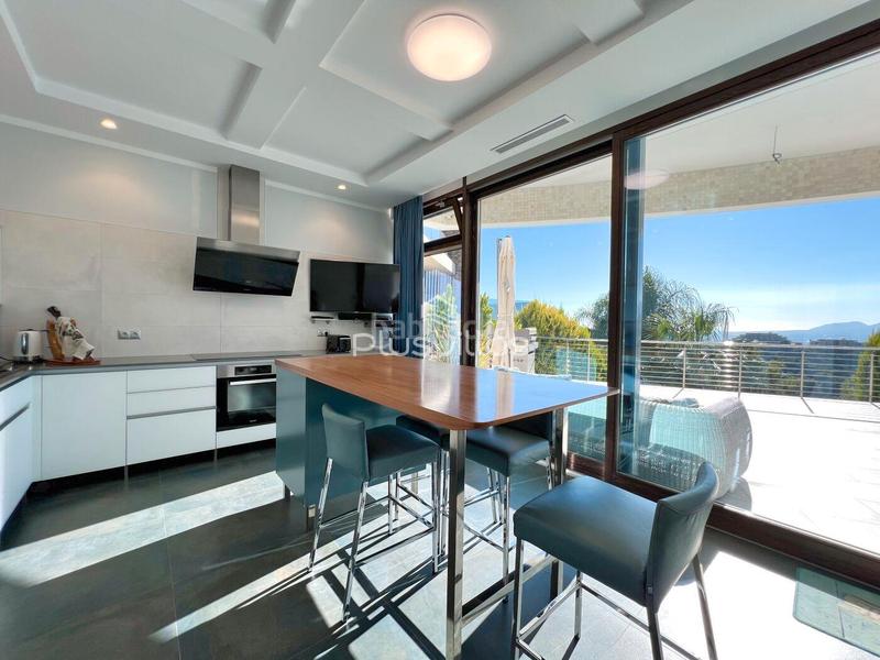 Foto e0082b3f-5d94-4005-98ef-cb66b8370933. Casa in Mascarat Altea