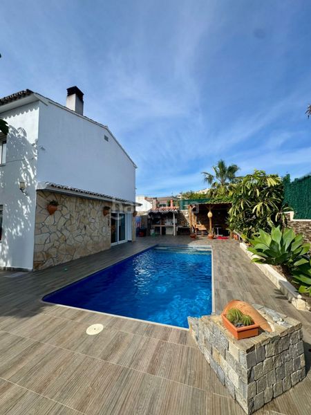 Foto 7f07edbd-afe5-48b1-ab99-9e67b7c13552. Casa a Cometa Calp