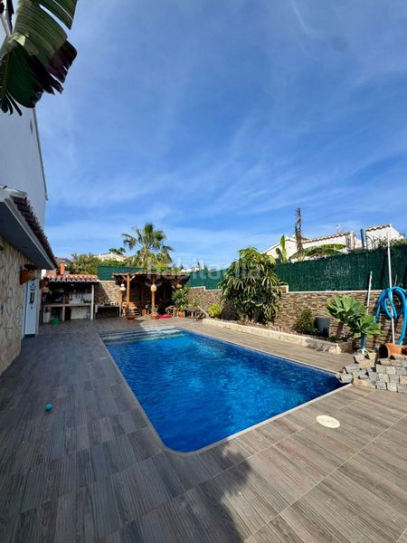 Foto e268d63a-de8c-466a-b958-8a13ea439c15. Casa a Cometa Calp