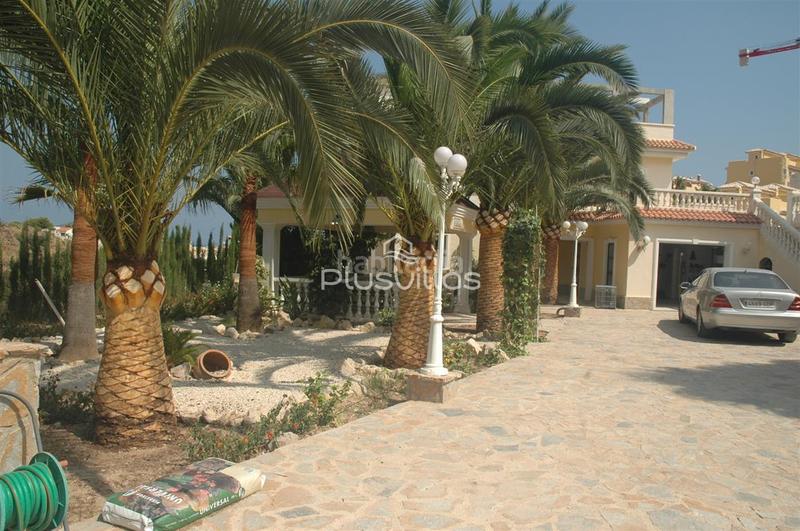 Foto c1084e63-5950-4b3a-afef-f382bd488af0. House in Maryvilla Calp