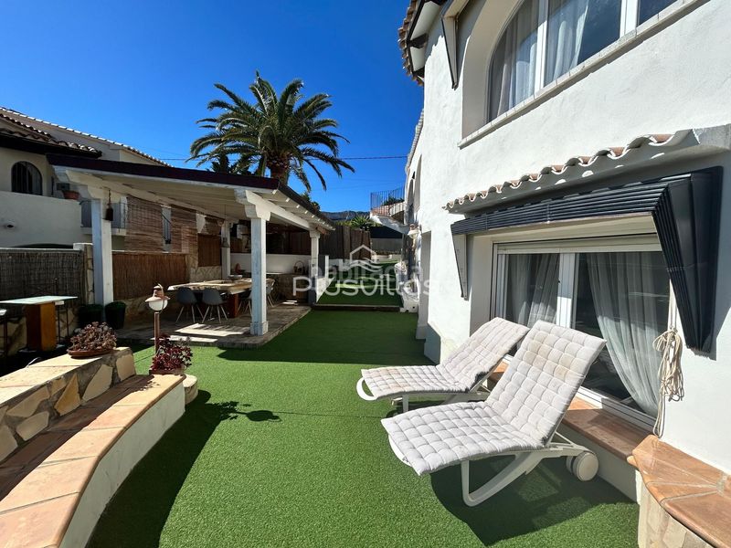 Foto ffa619ec-9c74-4f2d-926b-10fb02039d42. Casa a Canuta Calp