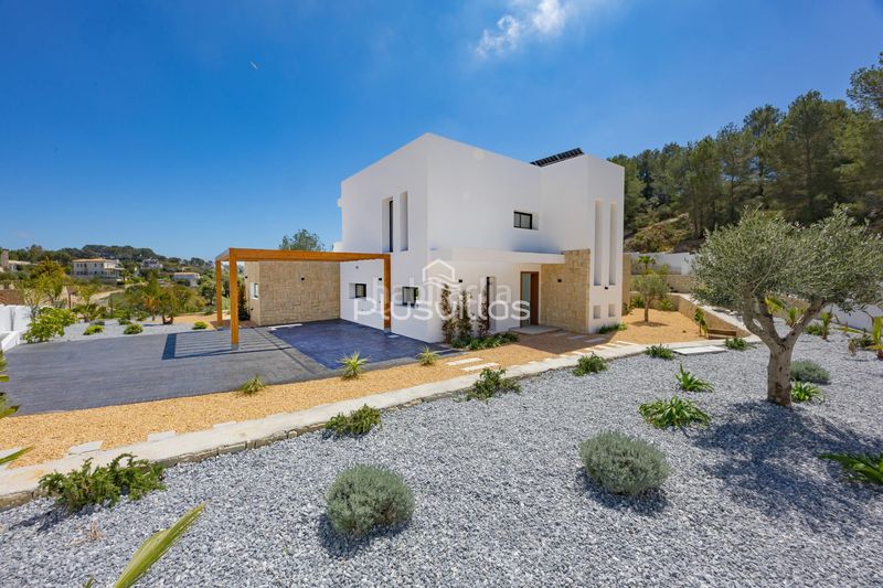 Foto a41cfeed-659a-4c23-ad52-45e249274f0a. Casa en La Fustera Benissa