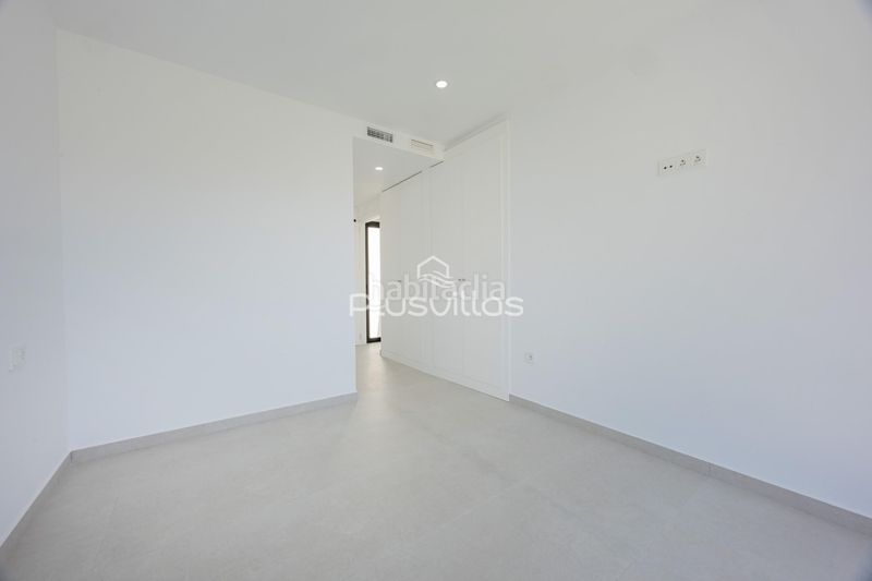Foto abd02ebd-4ce2-4822-a074-b71ef82d82d3. Casa en La Fustera Benissa