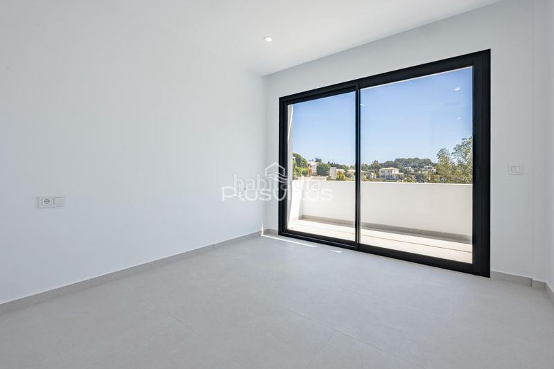 Foto de86e62f-8bb7-4608-9670-259526e78968. Casa en La Fustera Benissa