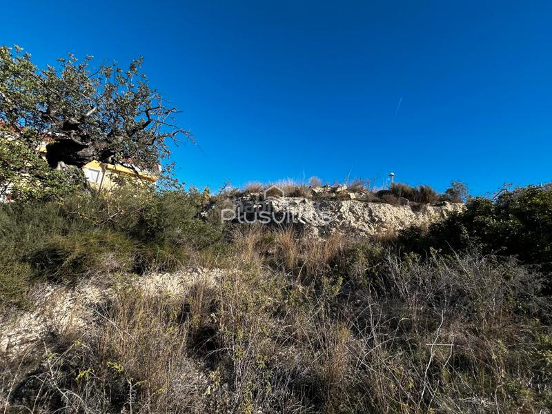 Foto 4015f53a-c4cb-4251-9e2b-b7c2b527f91f. Terreno residencial en Pueblo Calp