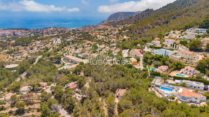 Foto cf3a9f7a-8b22-47ef-aa04-caddb3351100. Terrain résidentiel dans Oltamar - Cucarres Calp