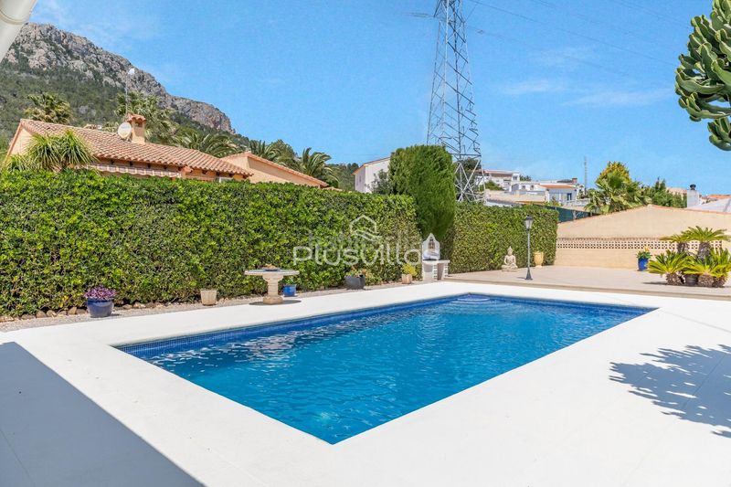 Foto 4353aeaa-2357-446c-9412-5effdbbc42ba. Casa a Benicolada - Las Adelfas Calp