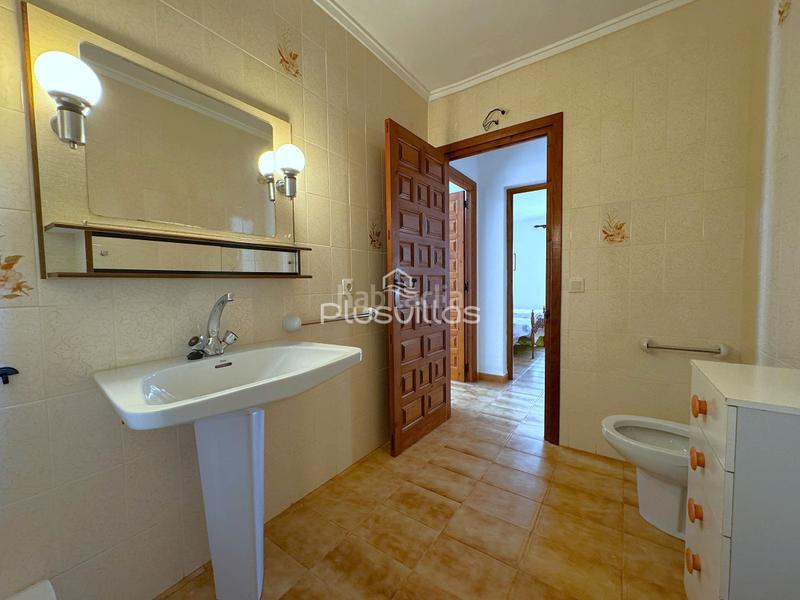 Foto 2376c92c-02a2-4f26-a402-3d48542d19b8. House in Canuta Calp