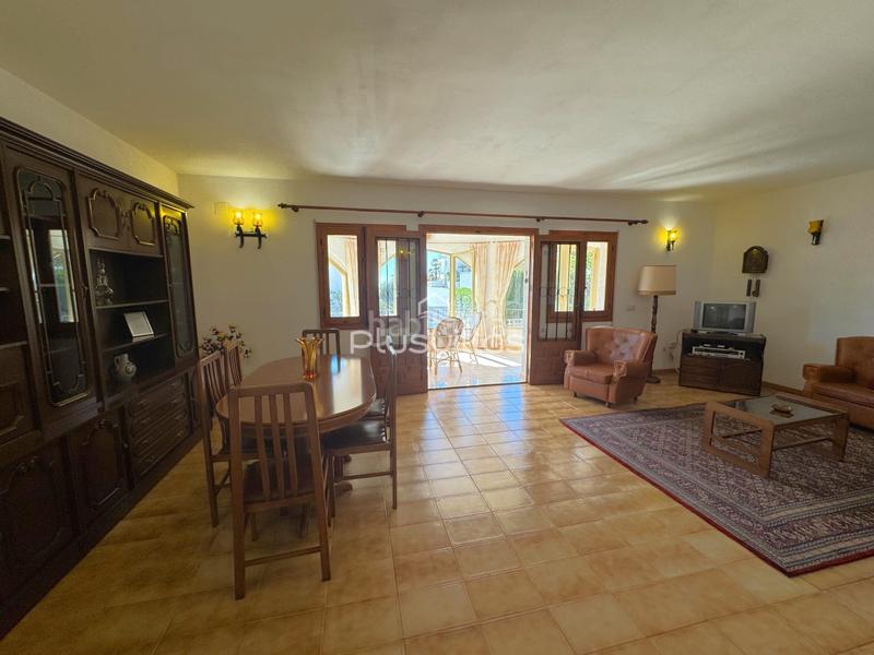 Foto 6020f22b-aeaf-40c7-a61a-3f26607d19f3. Maison dans Canuta Calp