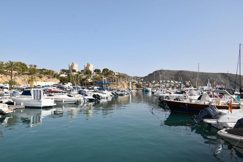 Foto 951ca1ed-4b21-4feb-9c58-16b9d23d3c49. Apartamento en Casco Urbano Moraira