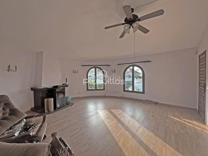 Foto fdee5d4c-5a1b-40a0-8fdf-8dcc658339a8. Maison dans Canuta Calp