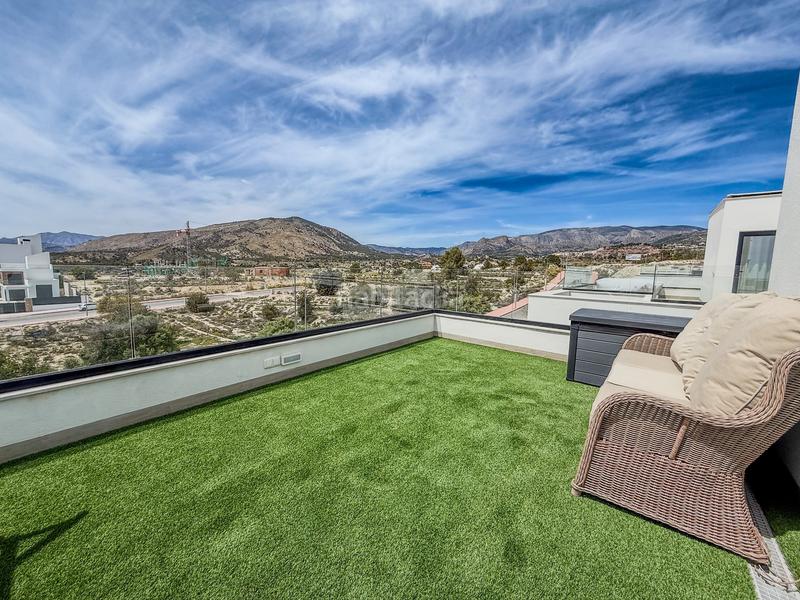 Foto 1ba13aae-ce58-4cdd-b675-03b8c81ea19c. Maison dans Finestrat pueblo Finestrat