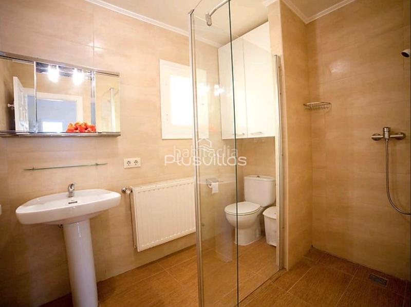 Foto 314f6937-fbef-4002-9ddd-962a91776132. House in Canuta Calp