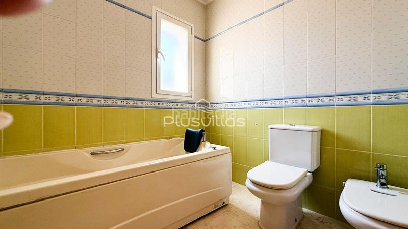 Foto 109be9a4-290d-43fd-85c4-7b3dbc306521. Casa in Mascarat Altea