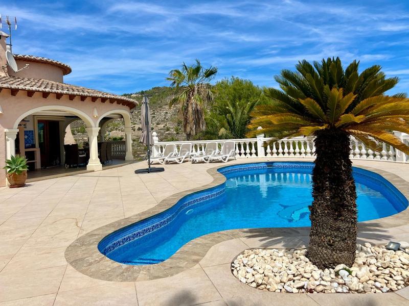 Foto 710a7d2b-e38c-4425-b864-e58674cdd4a3. Casa in La Empedrola Calp