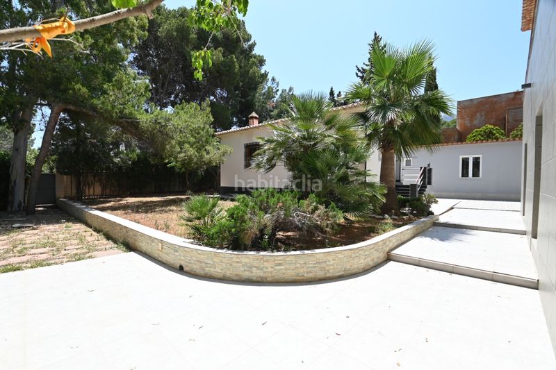 Foto b8216d7a-fe29-4547-bcfc-874486ce456a. Casa a Centro Urbano Dénia