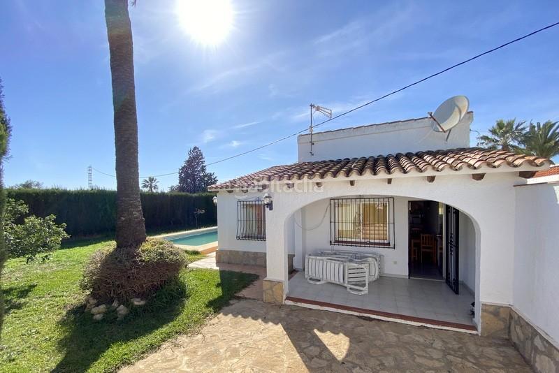 Foto bb59d780-e580-490a-a111-5098e3afc13b. Casa a Centro Urbano Dénia