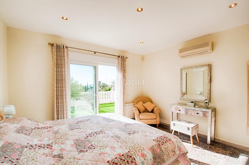 Foto 74e2303c-4b97-4ff9-a0fb-a3048390c788. House in Casco Urbano Moraira