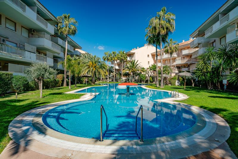 Foto ca2e3821-ac6e-41aa-a4de-58c4289763d4. Apartamento en Centro Ciudad Xàbia