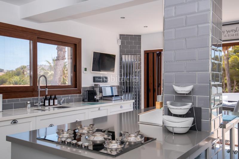 Foto 15d9ac3d-609d-4640-a40b-b62ac82a851e. Maison dans Casco Urbano Moraira