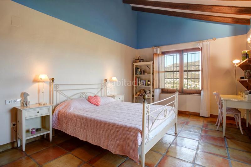 Foto 8f5076cf-028a-4d19-bd0d-83859701a8f5. Casa a Casco Urbano Moraira