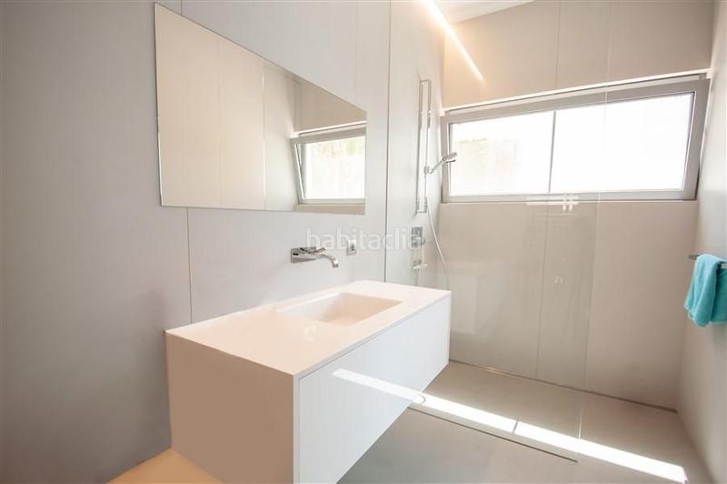 Foto bf1bf1ed-482e-4afb-b5d5-14b17212032e. Casa in Mascarat Altea