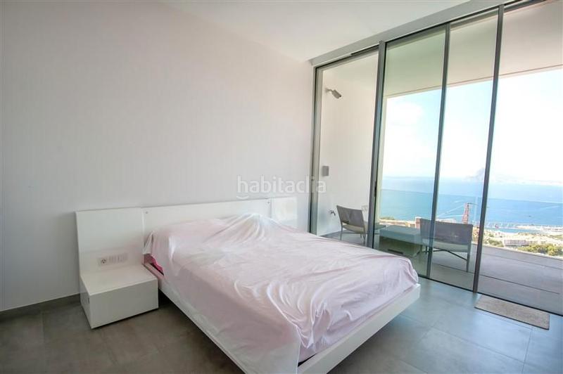 Foto df2fd9f8-e5e9-4927-9d0c-dc900de17ad2. Casa in Mascarat Altea