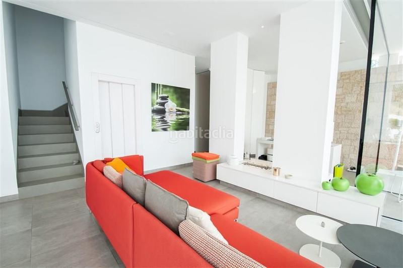 Foto 0f9de21b-f1d3-4d1f-99ac-eae2ef5bcc4f. Maison dans Mascarat Altea