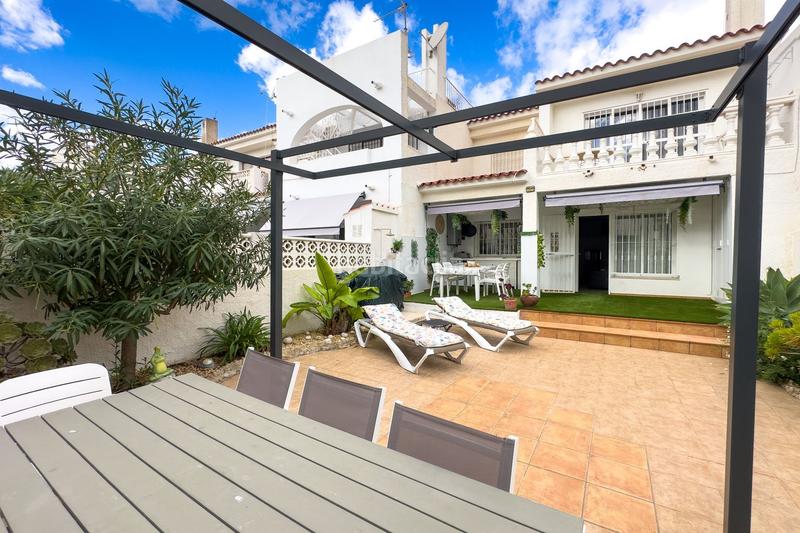 Foto 1d6d3778-a3a1-4dca-ab6b-a186868f2679. Maison dans Pueblo Calp