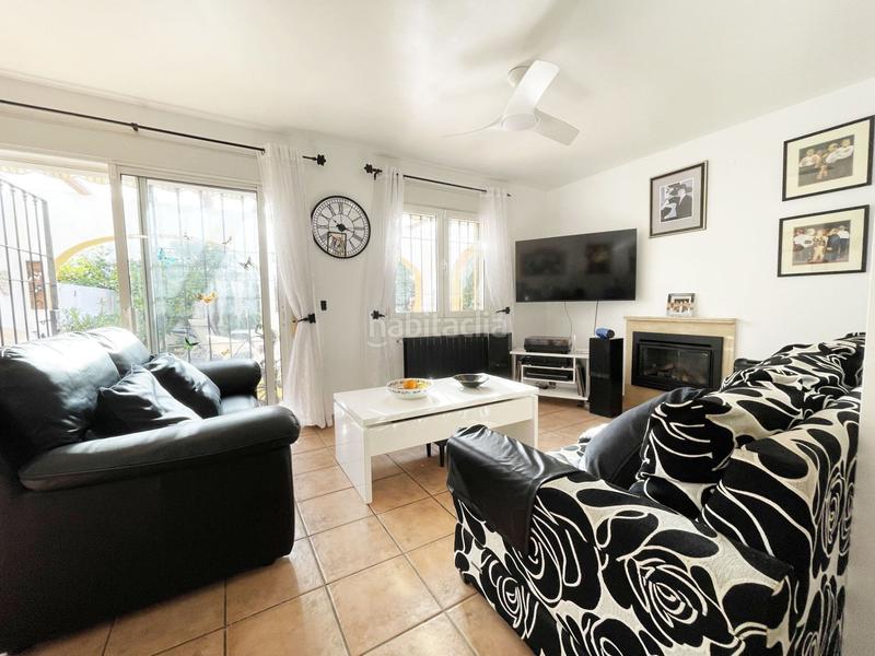 Foto fbf02c76-4485-4b9e-a01a-d3bed5efd2a1. Maison dans Pueblo Calp