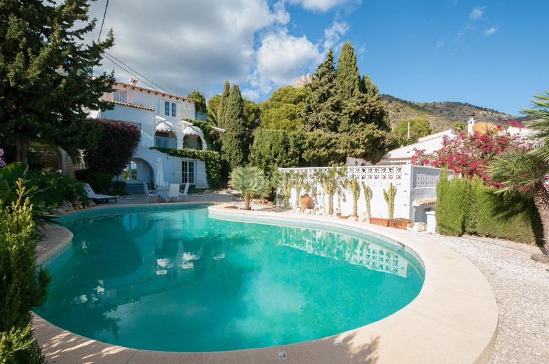 Foto c33330a5-2de4-4ed0-8ccf-8107a5baf010. House in Pueblo Calp