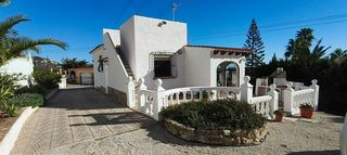 Maison à Benicolada - Las Adelfas