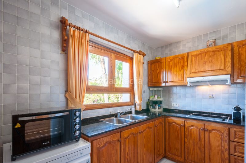 Foto 23d818a6-5e9b-4ae3-85dc-f7e45b1f23e9. Casa a Cala Advocat-Baladrar Benissa