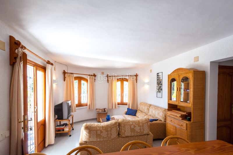 Foto 3ddd5dc1-8ce9-4c32-8532-74d643345be6. Casa a Cala Advocat-Baladrar Benissa