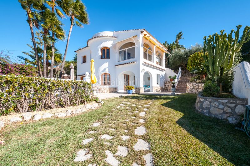 Foto d84ba192-fe82-450a-bb8e-e648db5c9966. Casa a Cala Advocat-Baladrar Benissa