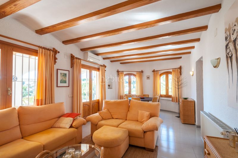 Foto ee99d281-c17b-4ebd-ae66-e21088eca68b. Casa a Cala Advocat-Baladrar Benissa