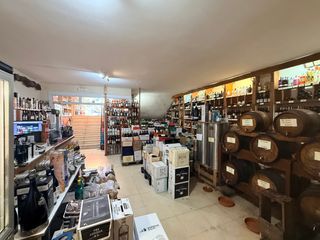 Business premise in Casco Urbano