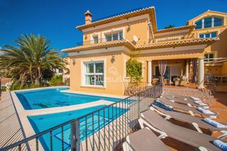 House in Manzanera-Tosal