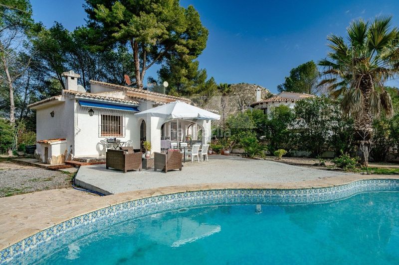 Foto 4588b2ca-c687-4883-8e00-5a72397dd726. Casa a Casco Urbano Moraira