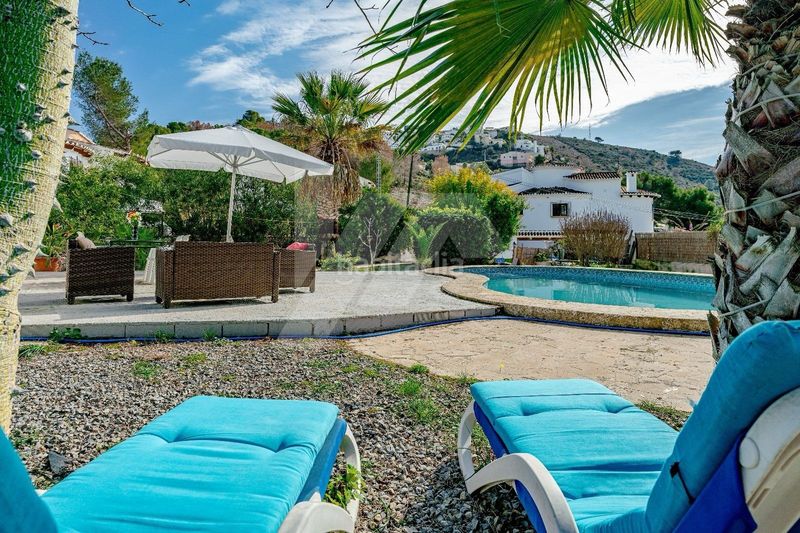 Foto aa99f0eb-87a9-4bd8-8f3e-4dce3414564a. Casa a Casco Urbano Moraira