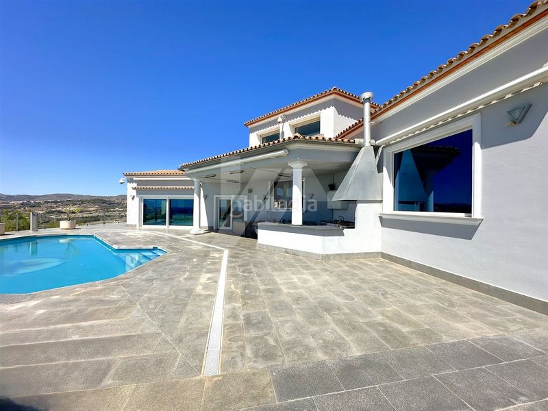 Foto 61f817a4-19f5-44e0-9e37-69e3ffca4708. Casa a Casco Urbano Moraira