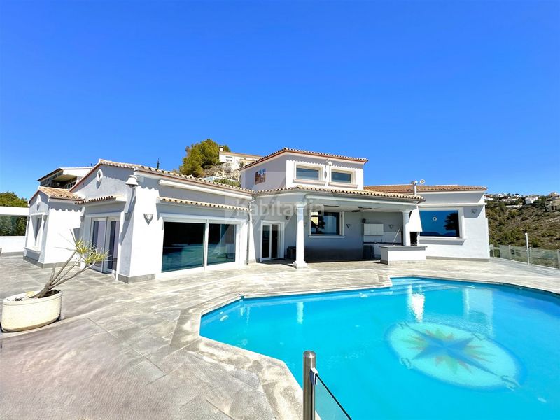 Foto a614be4f-390d-40c3-a640-984bf7041a95. Casa a Casco Urbano Moraira