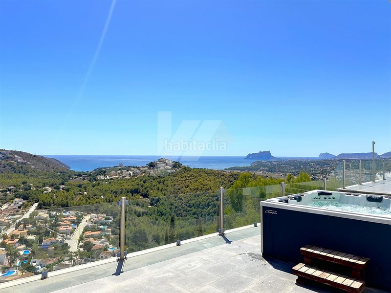 Foto c7eaebf8-feb2-41f6-8be9-a35ad5eaf0e2. Casa a Casco Urbano Moraira